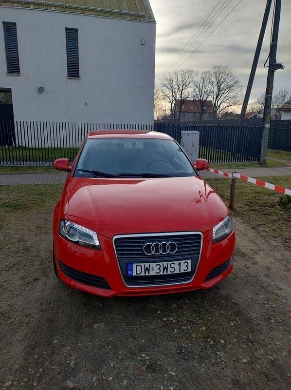 Czerwony Używany 2009 Audi A3 Hatchback | 18 900 zł (Dobra cena) - Obraz 1/4