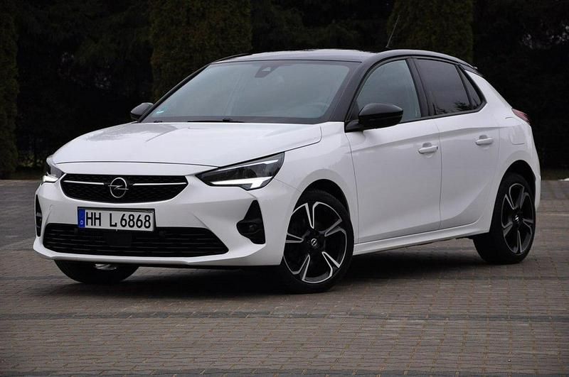 Używany Opel Corsa 100 KM (73 kW) 2021 Biały Hatchback