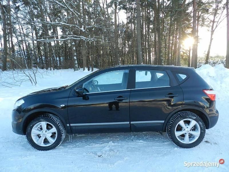 Używany Nissan Qashqai 2013 Czarny SUV