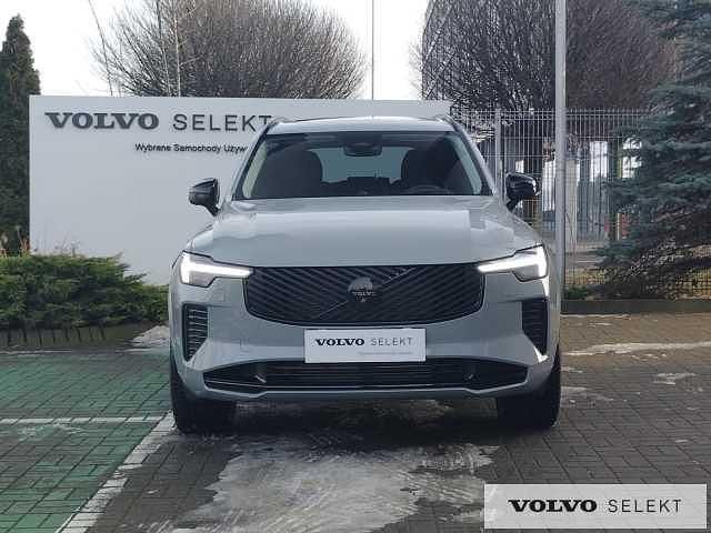 Używany Volvo XC90 455 KM (334 kW) 2025 Szary SUV