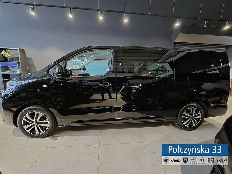 Nowe Peugeot Traveller 180 KM (132 kW) 2025 Czarny (metalik) Minivan