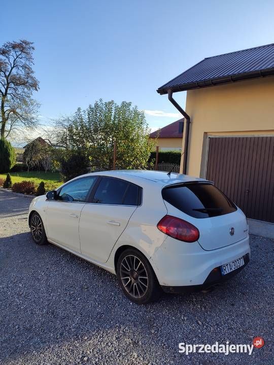 Używany 2011 Fiat Bravo Hatchback | 14 000 zł (Dobra cena) - Obraz 1/4