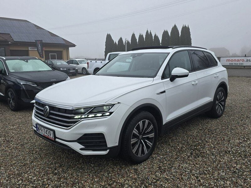 Biały Używany 2021 VW Touareg SUV | 159 900 zł (Dobra cena) - Obraz 1/4