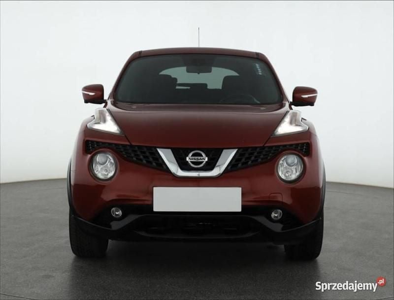 Używany Nissan Juke 2015 Bordowy SUV