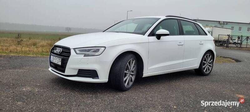 Biały Używany 2019 Audi A3 Sport Hatchback | 88 900 zł (Uczciwa cena) - Obraz 1/4
