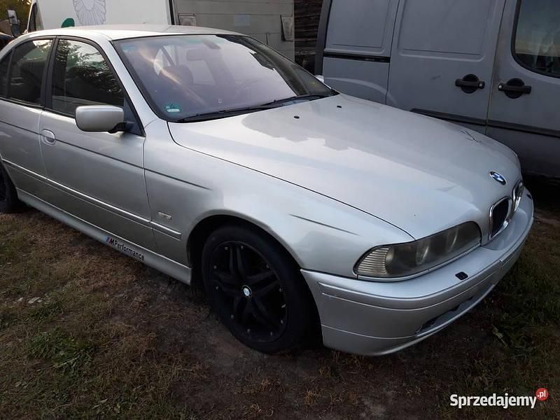 Używany 2002 BMW 520 | 15 500 zł - Obraz 1/4