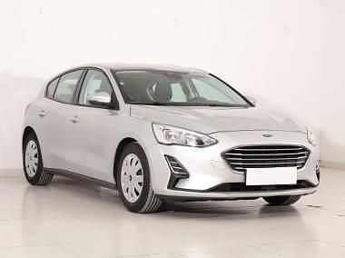 Srebrny Używany 2019 Ford Focus Hatchback | 48 499 zł (Uczciwa cena) - Obraz 1/4