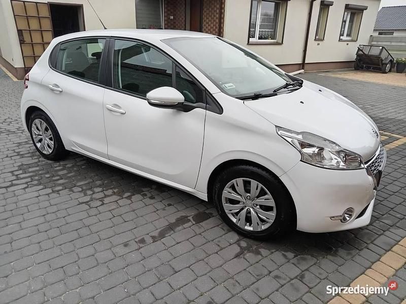 Używany 2013 Peugeot 208 Hatchback | 17 500 zł (Uczciwa cena) - Obraz 1/4