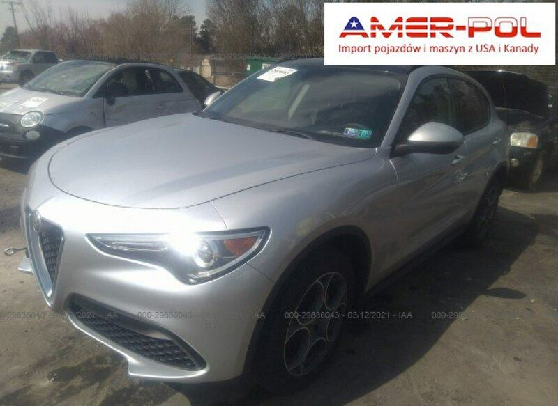 Srebrny Używany 2018 Alfa Romeo Stelvio SUV | 85 000 zł - Obraz 1/4