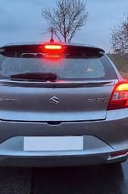 Używany Suzuki Baleno 90 KM (66 kW) 2018 Srebrny Hatchback