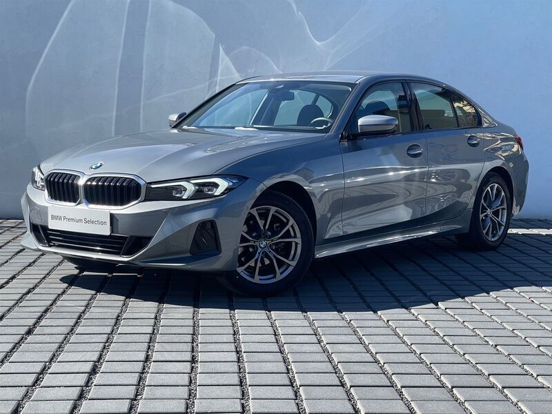 Szary skyscraper m metalizowany Używany 2023 BMW 318 Shadowline Sedan/Limuzyna | 164 900 zł (Drogi) - Obraz 1/4