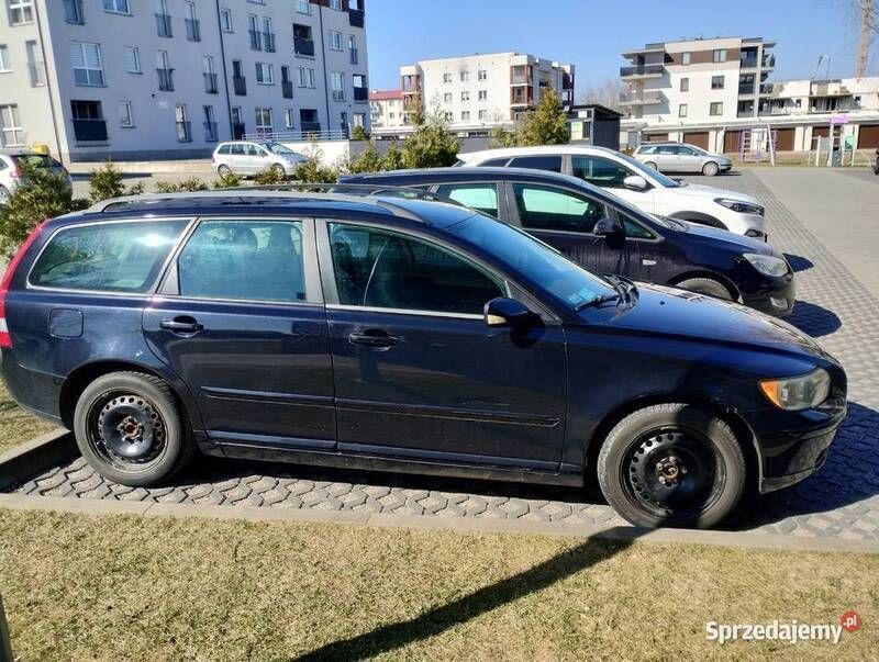 Używany Volvo V50 136 KM (100 kW) 2005 Czarny Kombi