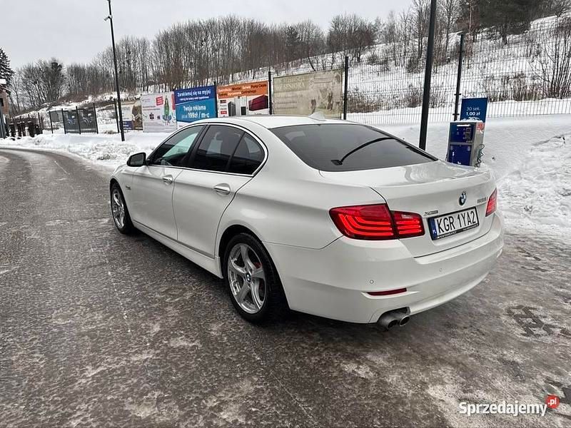 Używany BMW 528 2014 Biały Sedan/Limuzyna