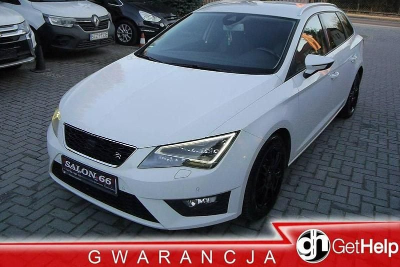 Używany Seat Leon 180 KM (132 kW) 2014 Biały (metalik) Kombi