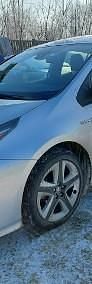 Używany Toyota Prius 98 KM (72 kW) 2017 Srebrny Hatchback
