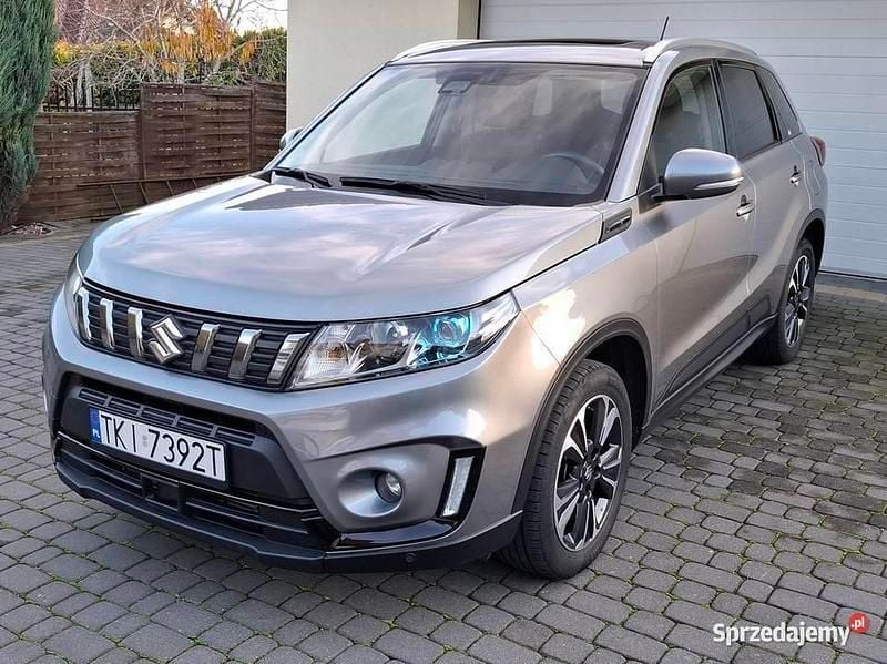 Grafitowy Używany 2019 Suzuki Vitara SUV | 69 800 zł (Dość drogi) - Obraz 1/4