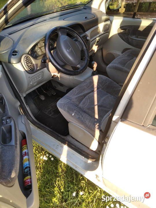 Używany 2000 Renault Scénic Minivan | 1300 zł (Uczciwa cena) - Obraz 1/4