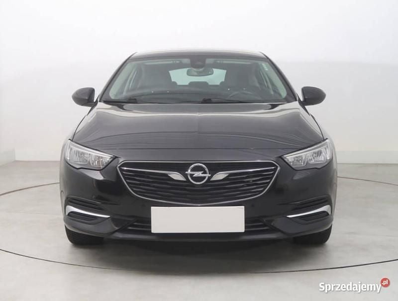 Czarny Używany 2018 Opel Insignia Sedan/Limuzyna | 53 999 zł (Uczciwa cena) - Obraz 1/4