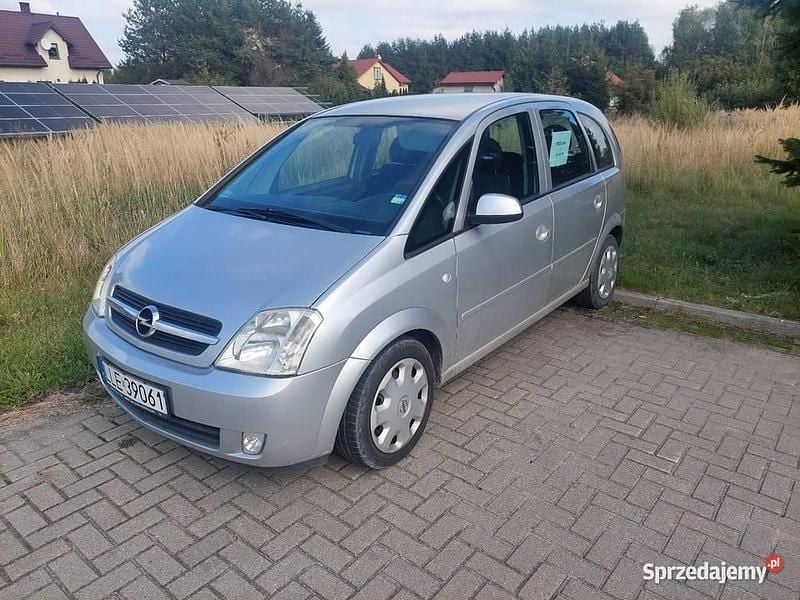 Srebrny Używany 2005 Opel Meriva Minivan | 6300 zł (Dość drogi) - Obraz 1/3