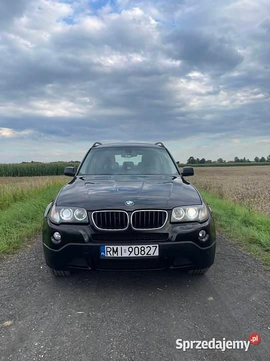 Czarny Używany 2007 BMW X3 SUV | 22 000 zł (Uczciwa cena) - Obraz 1/4