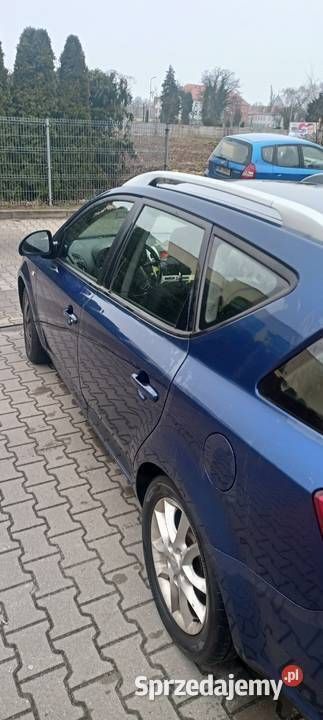 Używany 2007 Kia Ceed Kombi | 11 700 zł (Drogi) - Obraz 1/4