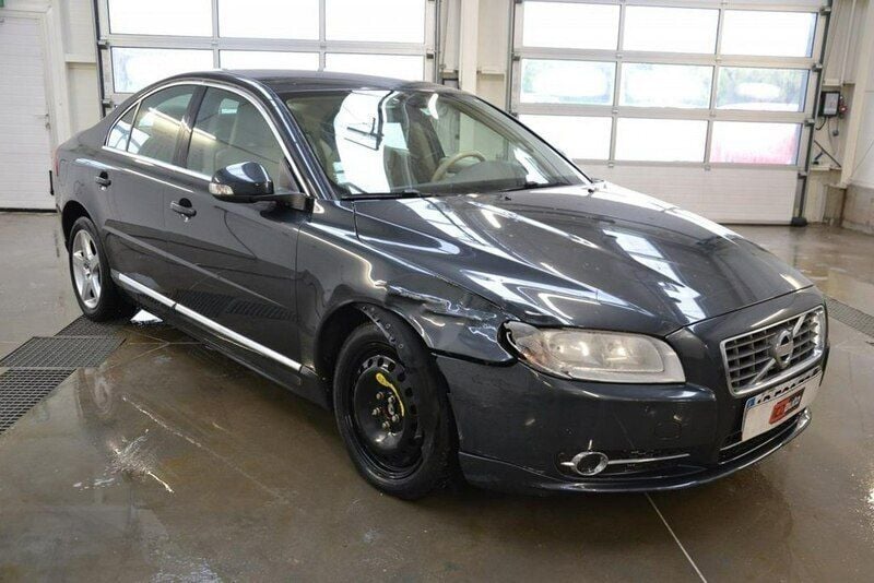 Szary Używany 2010 Volvo S80 Sedan/Limuzyna | 15 800 zł - Obraz 1/4