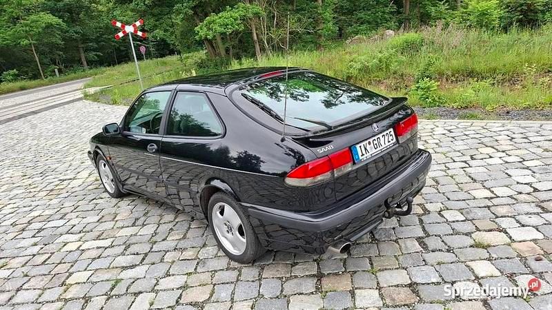 Używany Saab 9-3 1999 Czarny Coupe