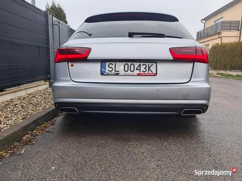 Używany Audi A6 2015 Srebrny Kombi