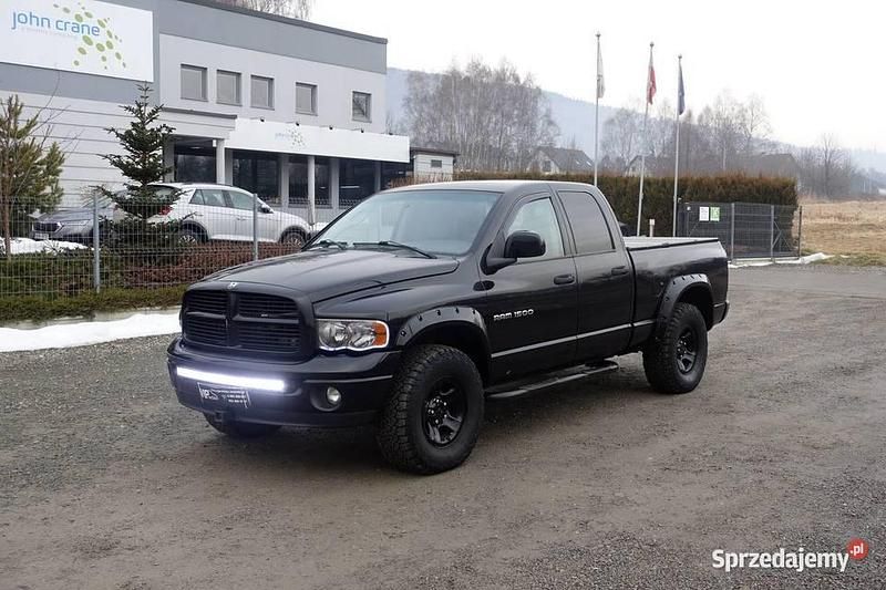 Używany Dodge Ram 2005 Czarny Pickup