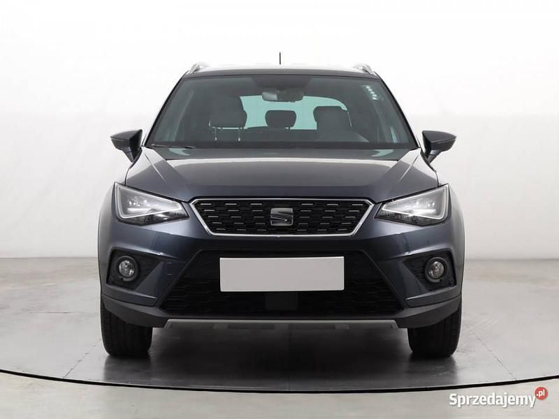 Szary Używany 2019 Seat Arona SUV | 56 999 zł (Uczciwa cena) - Obraz 1/4