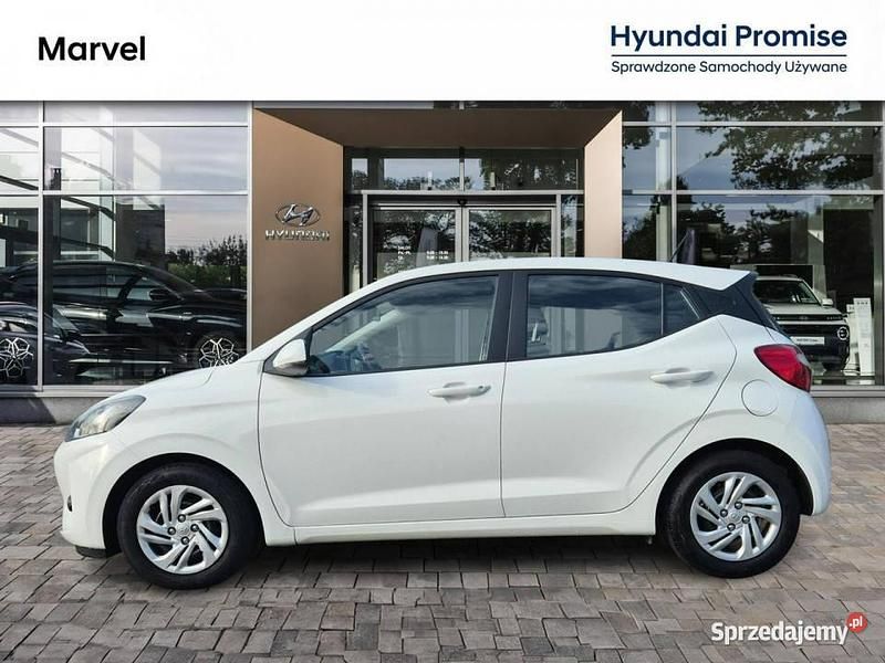 Biały (metalik) Używany 2022 Hyundai i10 Hatchback | 39 500 zł (Uczciwa cena) - Obraz 1/4