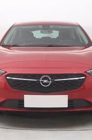 Używany Opel Insignia 174 KM (127 kW) 2021 Czerwony Hatchback