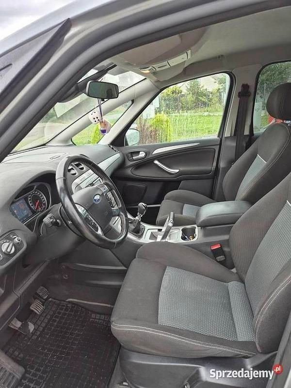 Używany Ford S-MAX S 2010 Minivan