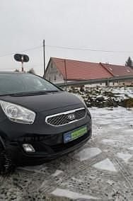 Używany Kia Venga 90 KM (66 kW) 2010 Czarny (metalik) Hatchback