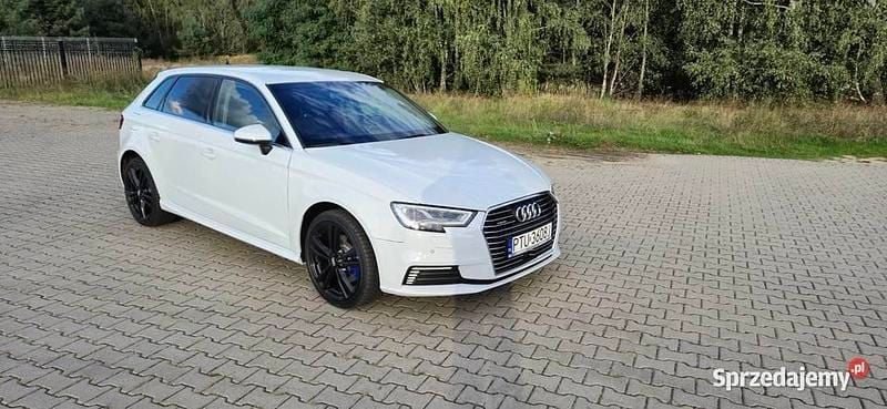 Używany Audi A3 e-tron 2020 Hatchback