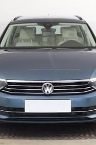 Używany VW Passat 150 KM (110 kW) 2016 Niebieski Kombi