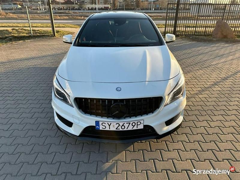 Używany Mercedes CLA45 AMG AMG 360 KM (264 kW) 2014 Biały Sedan/Limuzyna