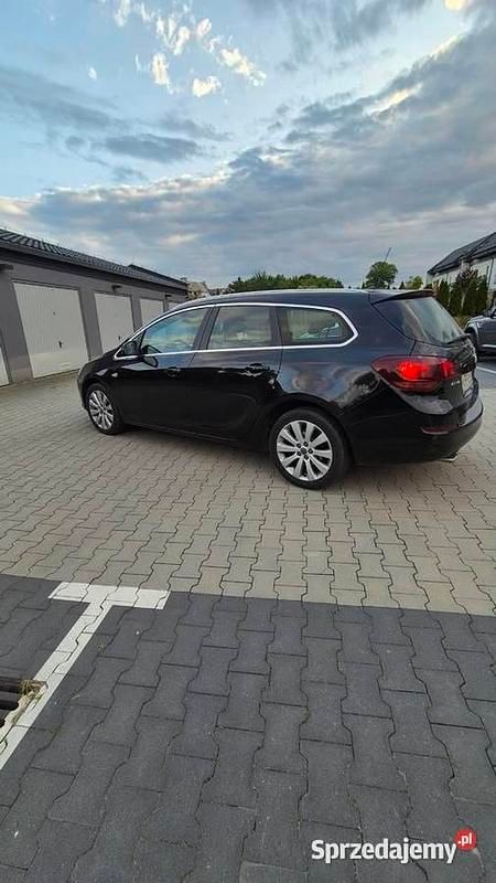 Używany 2011 Opel Astra | 20 900 zł (Dość drogi) - Obraz 1/4