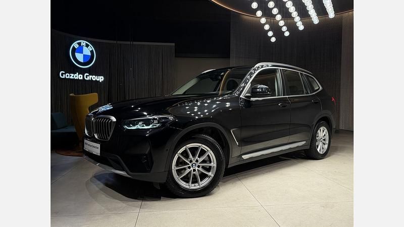 Black sapphire metallic metalizowany Używany 2021 BMW X3 SUV | 147 900 zł (Uczciwa cena) - Obraz 1/3