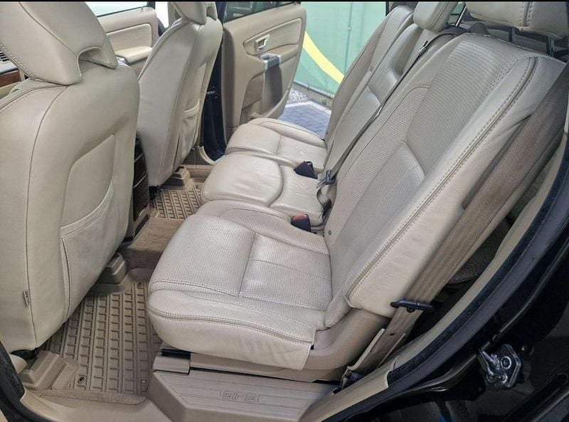 Używany Volvo XC90 200 KM (147 kW) 2011 Czarny SUV