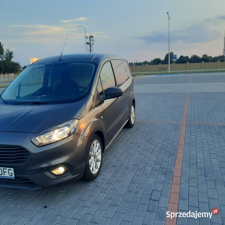 Grafitowy Używany 2021 Ford Transit Minivan | 44 900 zł (Uczciwa cena) - Obraz 1/4