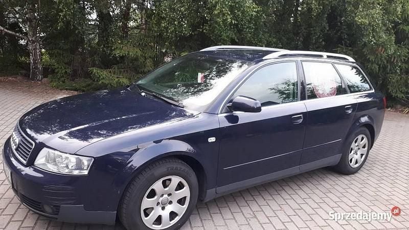 Granatowy Używany 2003 Audi A4 Kombi | 6900 zł (Uczciwa cena) - Obraz 1/4