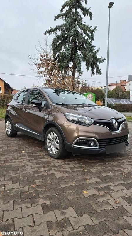 Używany Renault Captur Zen 90 KM (66 kW) 2015 Inny kolor SUV