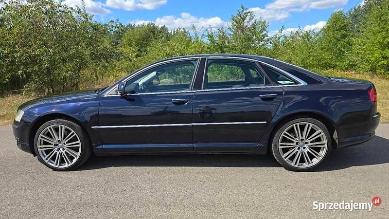 Używany Audi A8 2009 Granatowy Sedan/Limuzyna