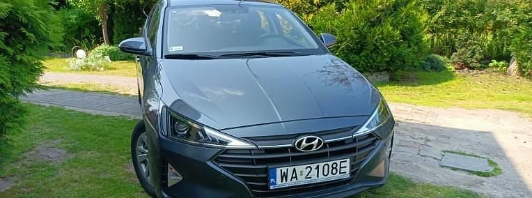 Szary Używany 2019 Hyundai Elantra Sedan/Limuzyna | 53 900 zł (Dobra cena) - Obraz 1/1