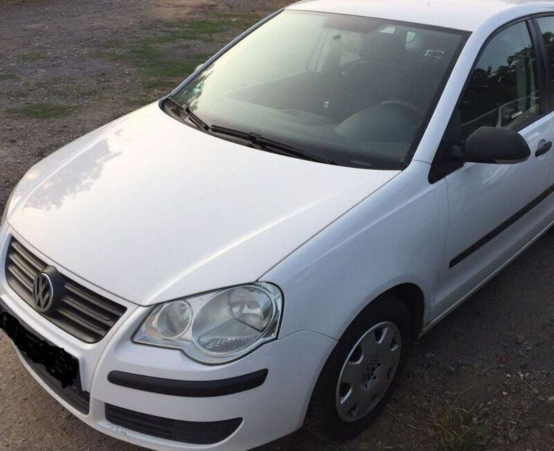 Biały Używany 2006 VW Polo Hatchback | 11 300 zł (Uczciwa cena) - Obraz 1/4