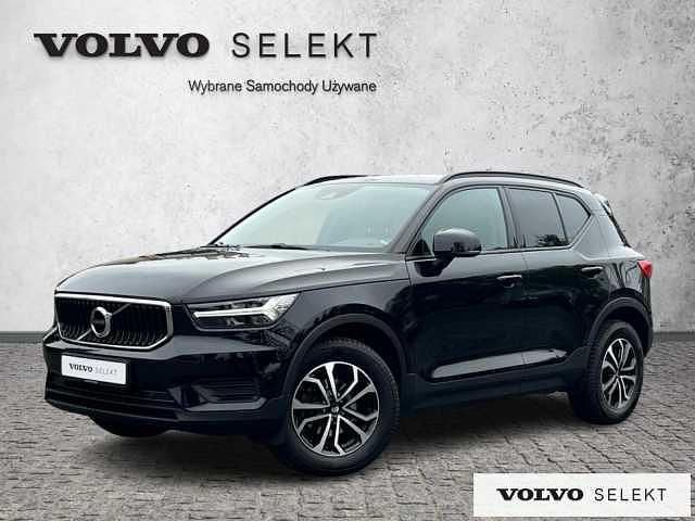 Czarny Używany 2020 Volvo XC40 SUV | 104 900 zł (Dobra cena) - Obraz 1/3
