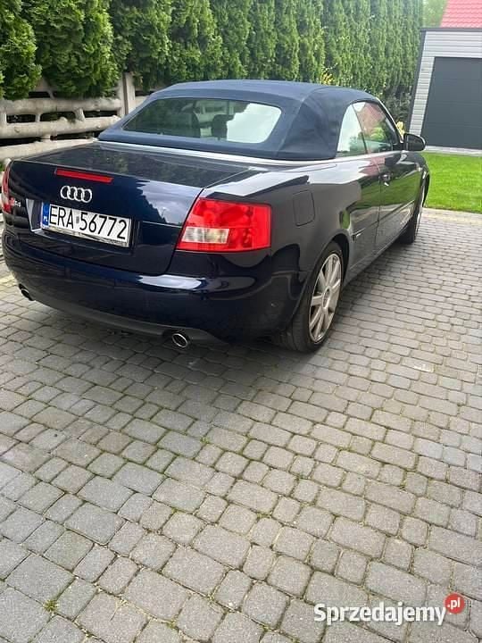 Używany Audi A4 2006 Granatowy Kabriolet