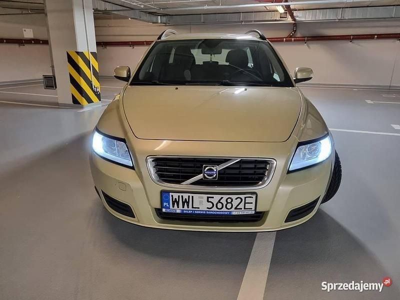 Używany 2007 Volvo V50 Kombi | 8900 zł (Uczciwa cena) - Obraz 1/4