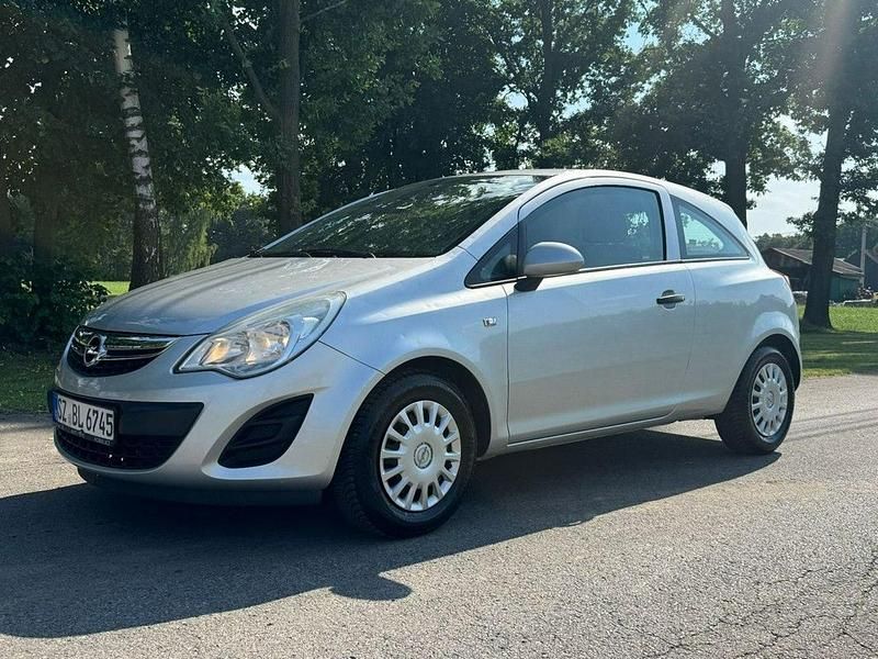 Srebrny Używany 2012 Opel Corsa Hatchback | 8700 zł (Super Cena) - Obraz 1/4